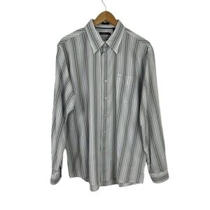 Van Heusen Studio Fitted Men's Large Long Sleeve Button Up Striped Shirt